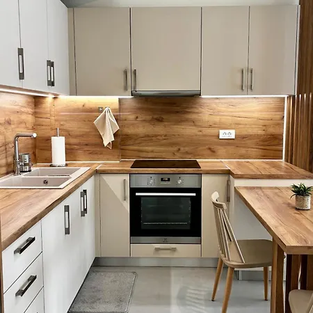 Nafplio Suite Home 纳夫普利翁