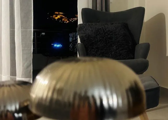 Nafplio Suite Home 아파트