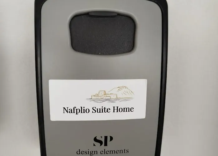 아파트 Nafplio Suite Home *